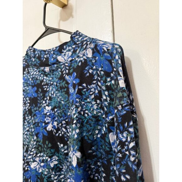 Studio Works women’s size 3x-large blue floral turtleneck shirt - Picture 7 of 7